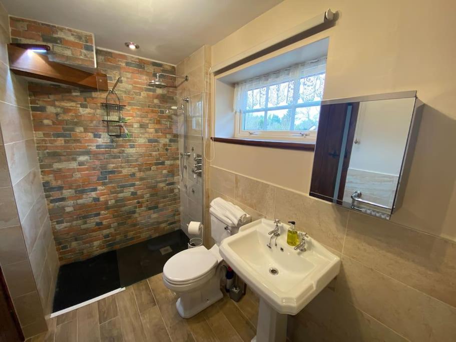Eco-Friendly Dorset Cottage With Spa Set In Heart Of Countryside Sydling St Nicholas Luaran gambar